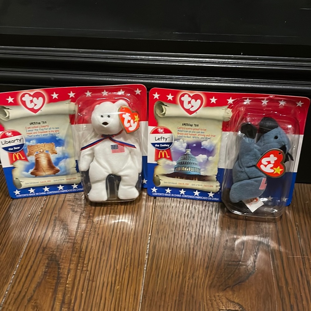 TT Beanie Babies Lefty and Liberty  June 15, 1996